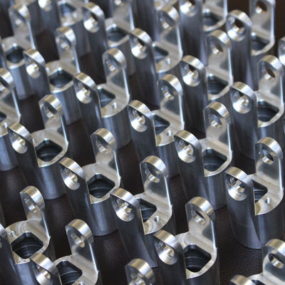 Bagian Aluminium CNC Kustom Presisi Tinggi Beablasting Permukaan Silkscreening Selesai