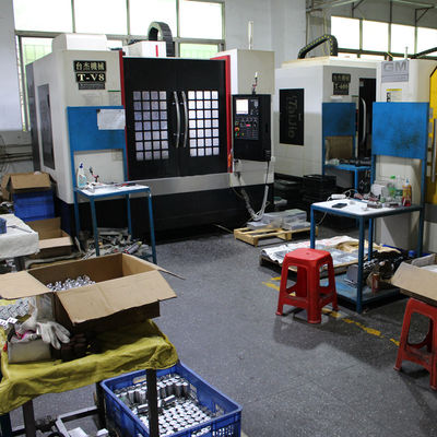 Bagian Aluminium CNC Kustom Presisi Tinggi Beablasting Permukaan Silkscreening Selesai