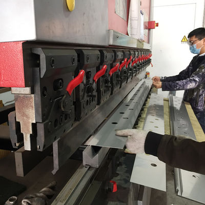 Komponen Bagian Logam Presisi Electropolishing Gloss Tinggi Bersertifikat ISO 9001