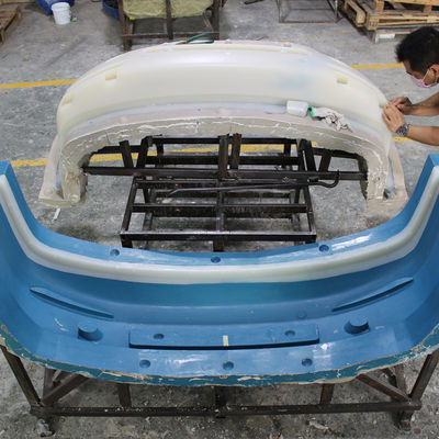 Reaksi Plastic Injection Moulding RIM Automotive Parts Deburring Painting Surface Finish