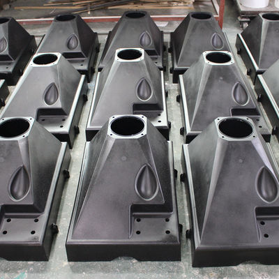 Bagian Cetakan Injeksi Reaksi Besar Polyurethane PU Material Deburring Surface Finish