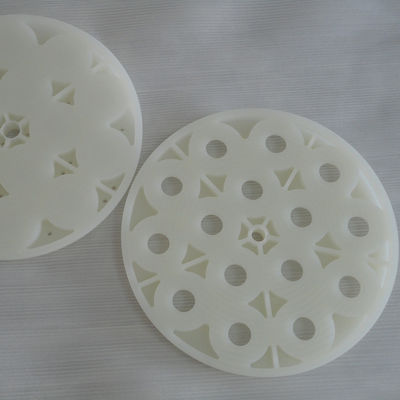 Disesuaikan Mekanik Bagian Plastik CNC Pengamplasan Sandblasting Surface Finish